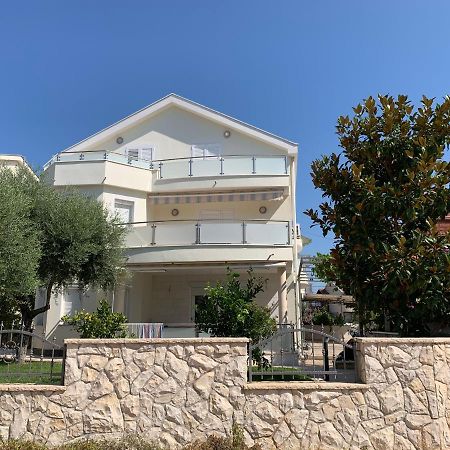 Apartments Dumancic Биоград-на-Мору Экстерьер фото